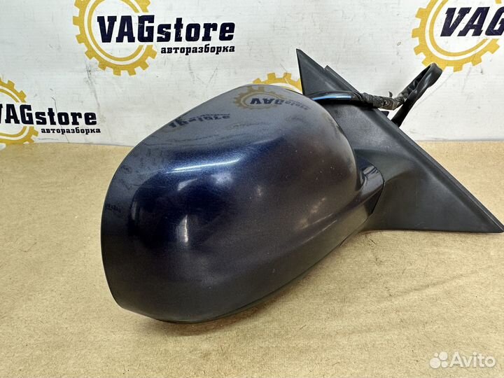 Зеркало правое Volkswagen Passat B5