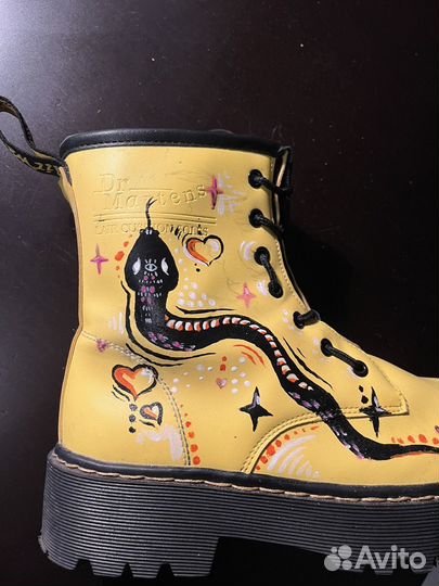 Dr. Martens Lair Cushion Soles