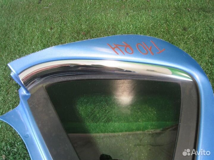 Стекло багажника правое Ford Fiesta (CB1) 2011