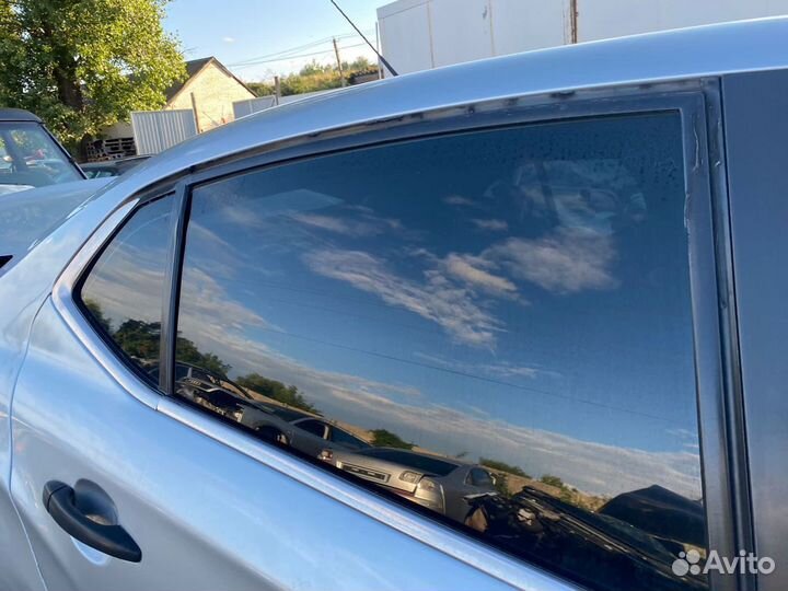 Стекла дверные Citroen C4 2