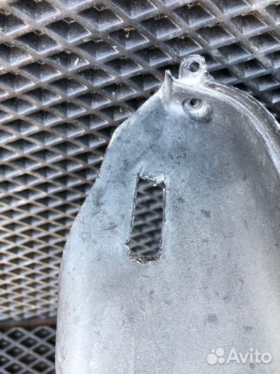 Подрулевой пластик нижний Sym Orbit 50