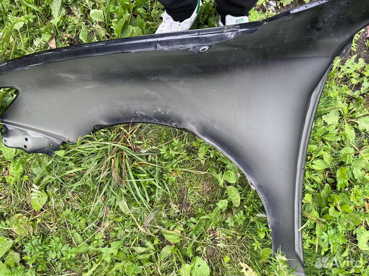 Крыло правое переднее lexus es