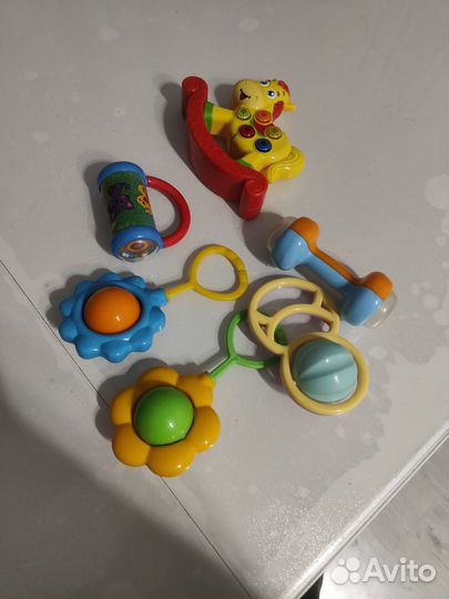 Развивающие игрушки