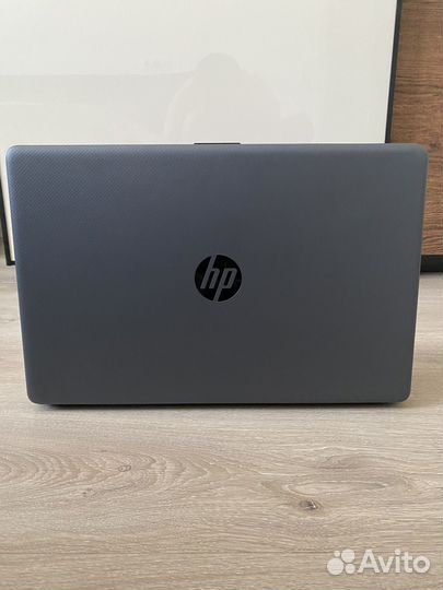 Ноутбук HP 250 G7 i3-1005G1 8/512gb