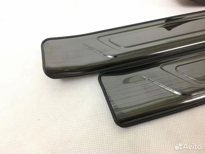 Mazda CX-3 накладки на пороги