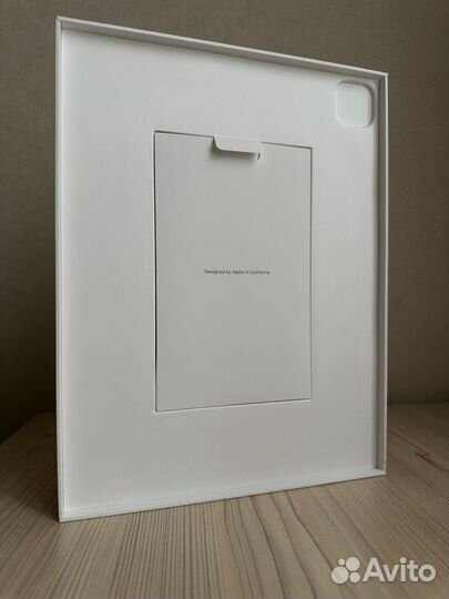 Apple iPad pro 12.9 + iPad Magic Keyboard