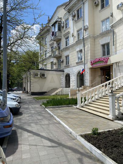 Торговая площадь, 64 м²