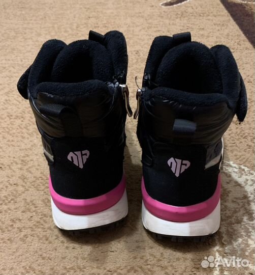 Ботинки зимние для девочки
