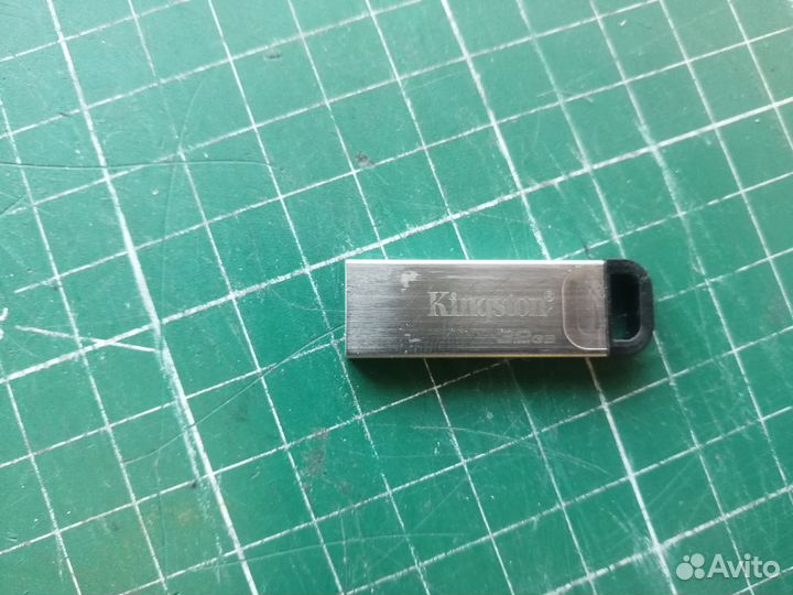 Флешка usb 32гб Kingston