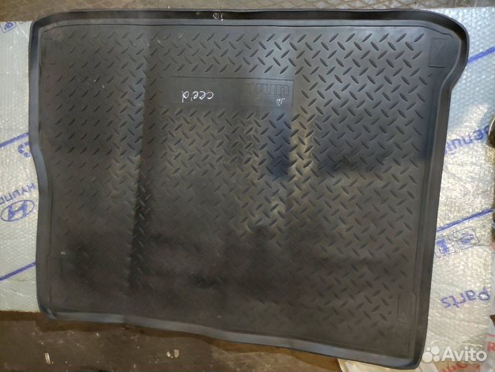 Коврик в багажник Kia Ceed JD