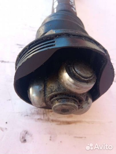 Полуось передняя левая (приводной вал, шрус) Renau