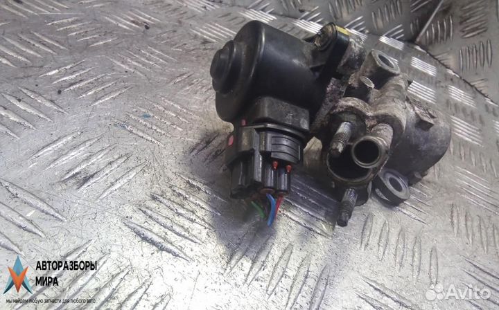 Клапан EGR бензиновый Toyota Auris 2009