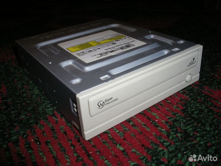 DVD привод SH-S222