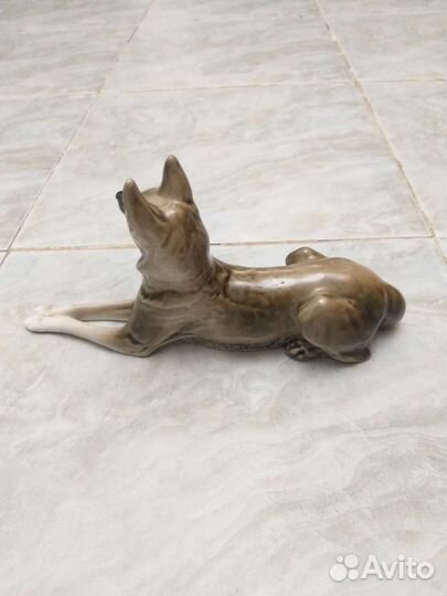 Фарфоровая статуэтка Овчарка, лфз. СССР