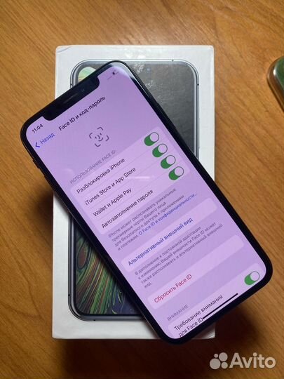 iPhone X, 64 ГБ