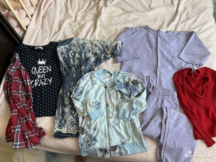 2 больших пакета женской одежды