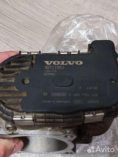 Дроссельная заслонка бу