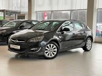 Opel Astra 1.6 AT, 2014, 120 800 км, с пробегом, цена 787 000 руб.