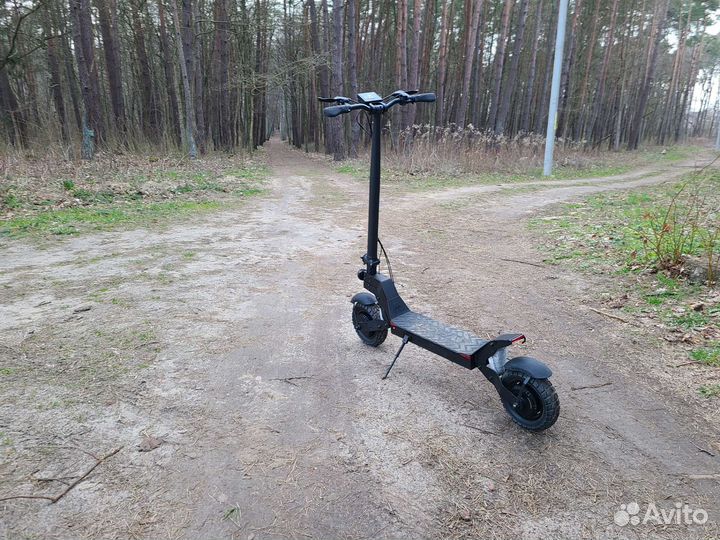 Прокат электросамоката Midway Amix Pro