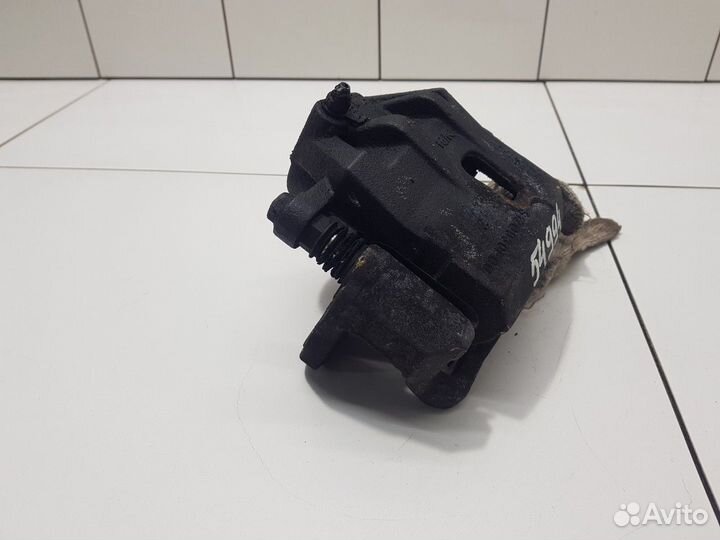 Суппорт передний левый (Changan CS35plus)