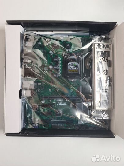 Новая материнская плата Asus H110M-C2