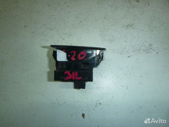 Кнопка стеклоподъемника BMW F20/21 2011