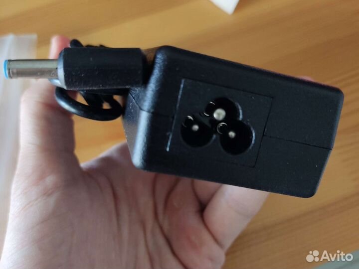 Блок питания ноутбука hp pavillion x360. 19,5V 65W