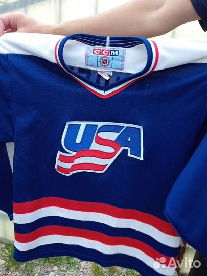 Хоккейный свитер