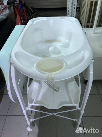 Пеленальный столик + детская ванночка Cam Baby