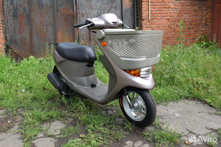 Скутер с корзинкой Suzuki Lets 4 Basket без РФ