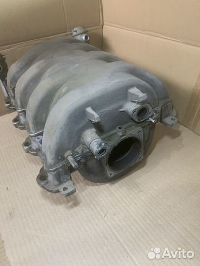 Впускной коллектор Mercedes 220 m113