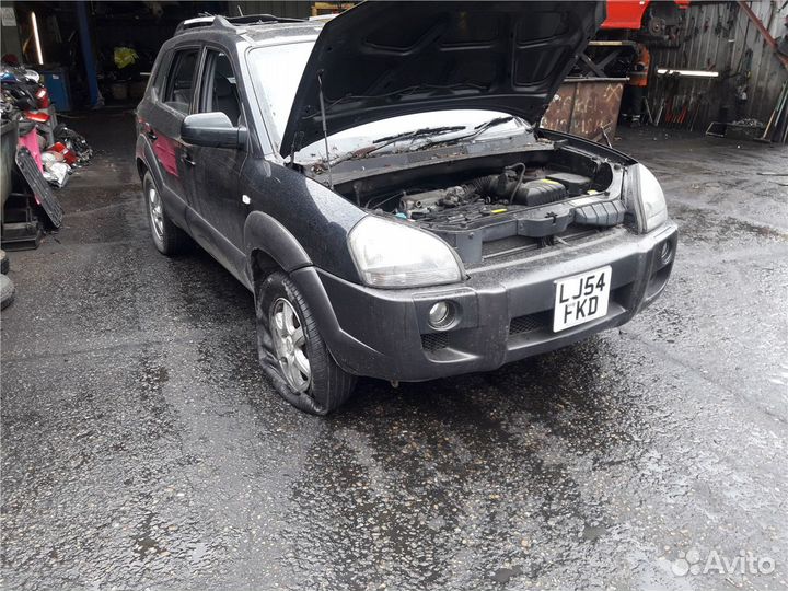 Разбор на запчасти Hyundai Tucson 1