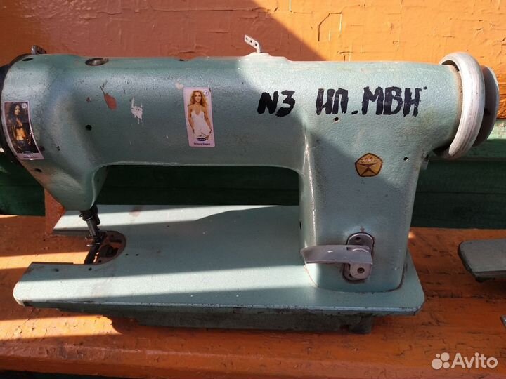 Швейная машинка