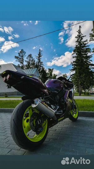 Yamaha R1