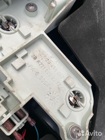 Mercedes-Benz w221 фонарь задний правый