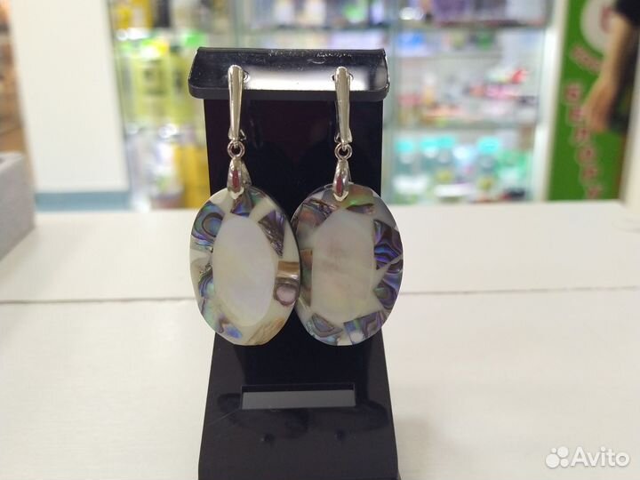 Серьги перламутр гелиотис