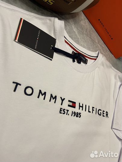 Футболка белая Tommy Hilfiger, S(46) -2XL(54)