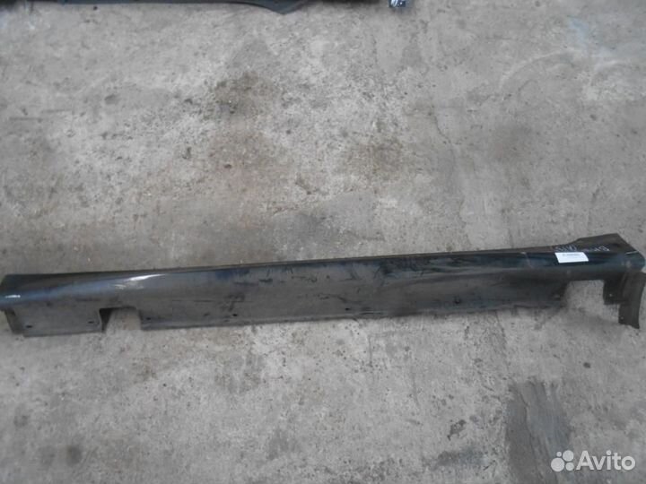 Накладка на порог (наружная) BMW 5-Series/M5