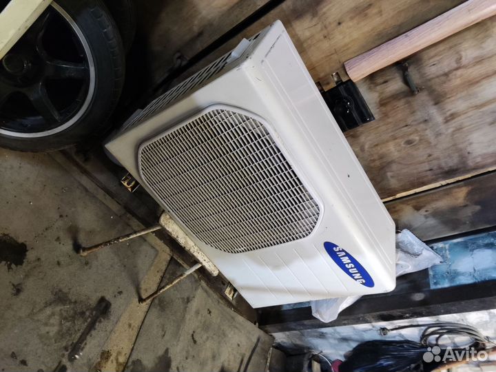 Внешний блок кондиционера samsung