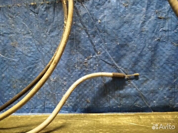 Трос капота Renault Duster F4R 2.0 135 Л.С. 2016