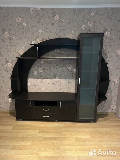 Тумба под телевизор