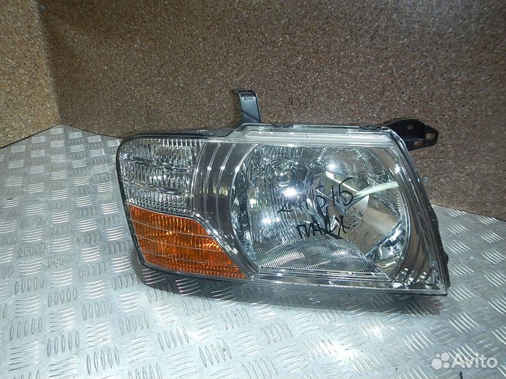 Фара правая, Mitsubishi (Митсубиси) -pajero 3 (V6