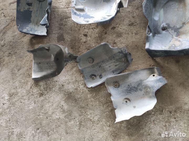 Подкрылки задние Renault Megane 2