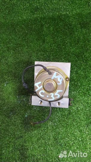 Блок ABS Nissan Laurel HC35-104976 RB20DE