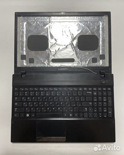 Samsung NP305V5A в разбор