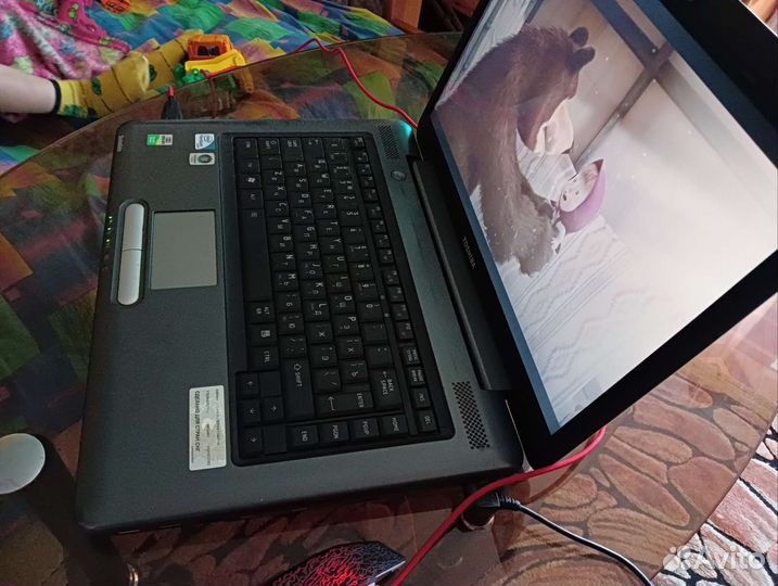 Ноутбук Toshiba