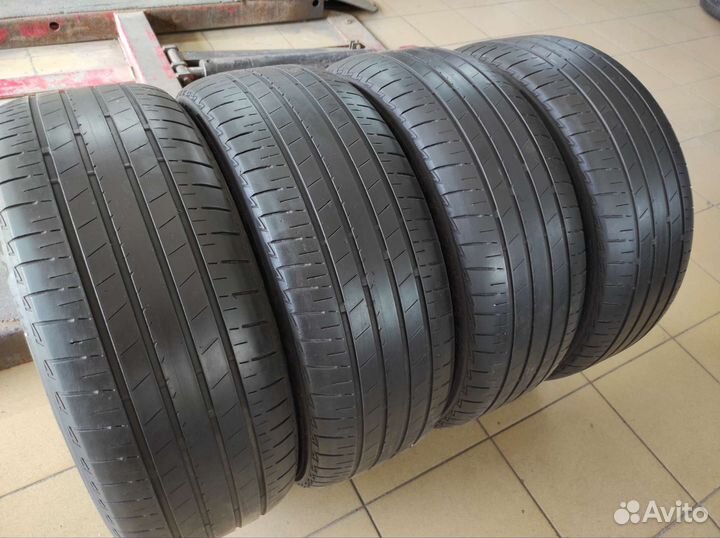 Bridgestone Turanza T005A 225/45 R19