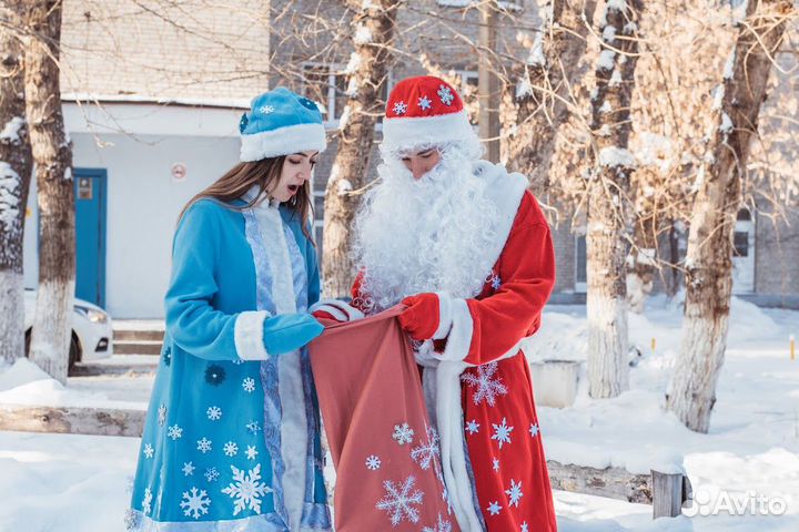 Костюмы Деда Мороза и Снегурочки в аренду