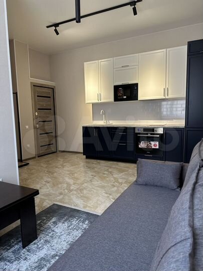 Магазин + квартира, 85 м²