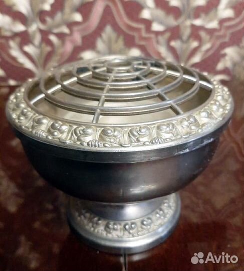 Старинная оригинальная посеребренная ваза д/цв